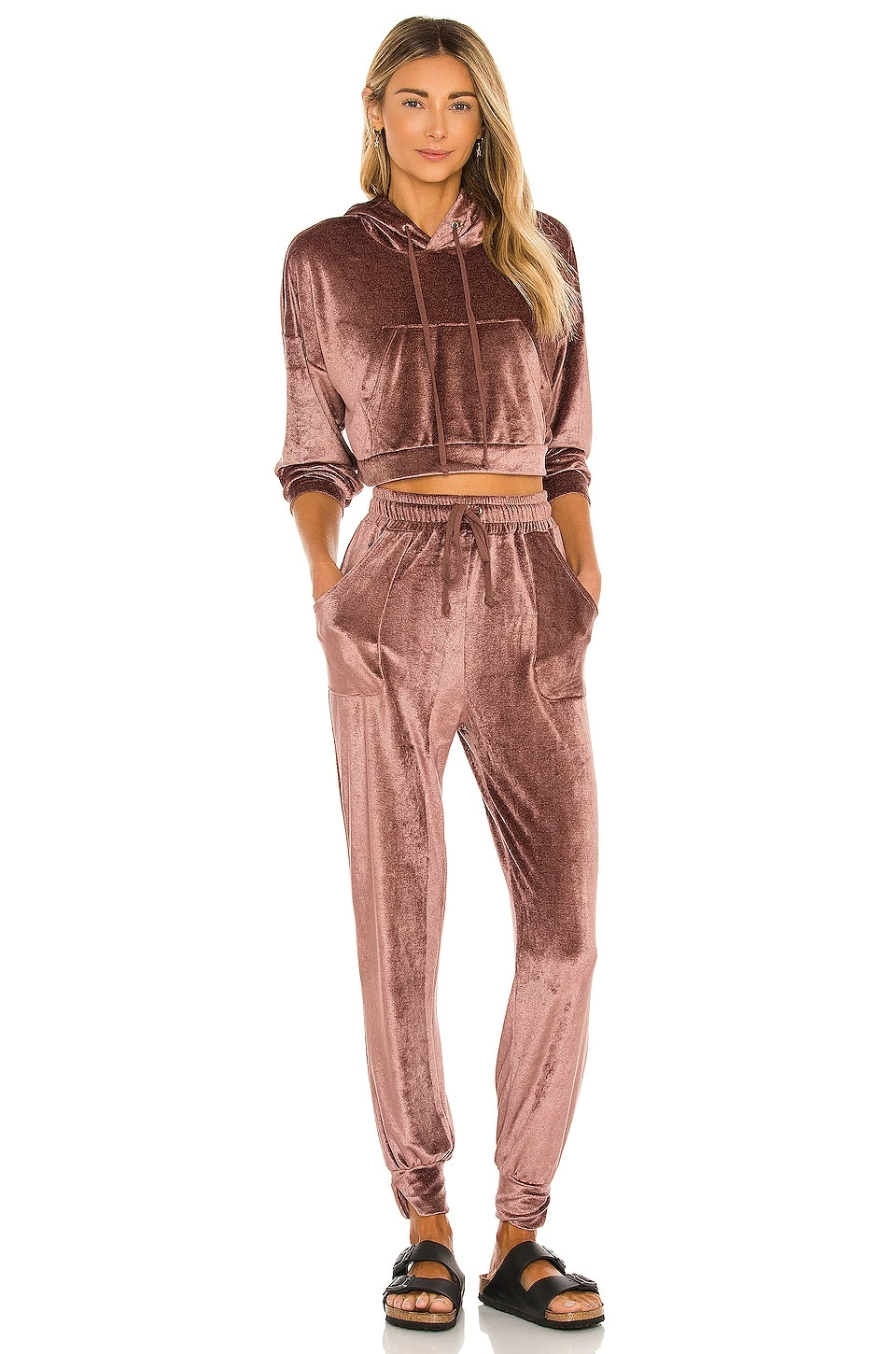 Outlet 😀 H:ours Cropped Hoodie In Mauve 💯 4 Outlet 😀 H:ours Cropped Hoodie In Mauve 💯 - Image 4