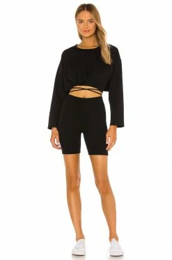 Cheap 🎁 H:ours Jessi Long Sleeve 👚 Shirt In Black 😀 -h:ours Sales 2022 HURR WS374 V5