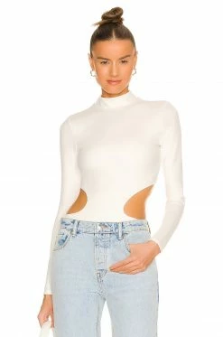 Brand new 🤩 H:ours Micaela Bodysuit In White 👍